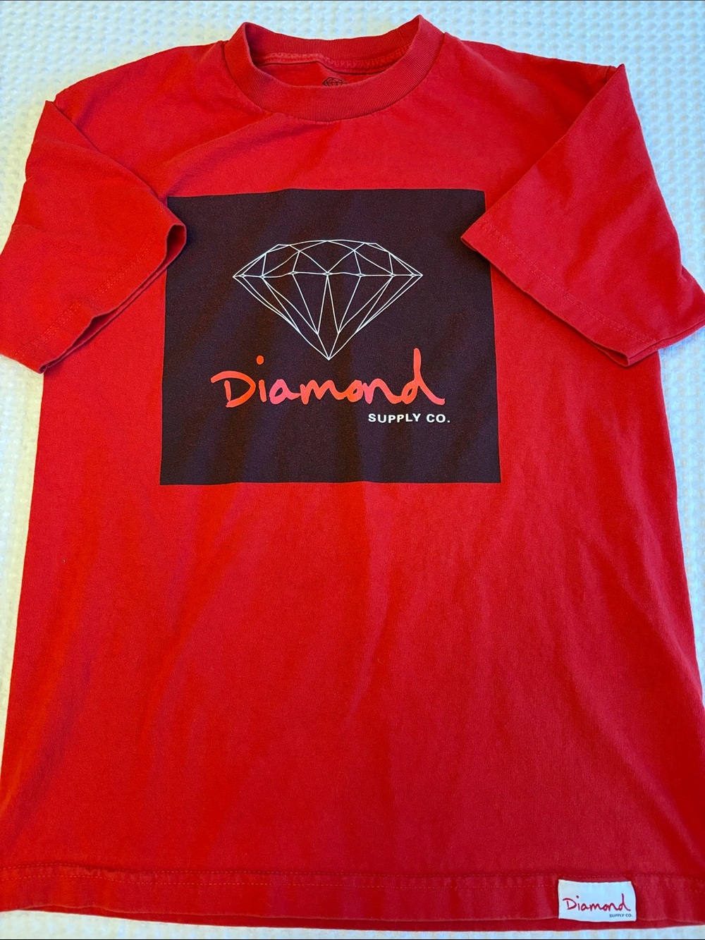 Diamond Supply Co. MEDIUM Red Short Sleeve Tee Black Graphic Diamond Print